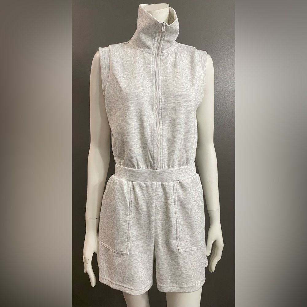 Skies are Blue Soft Sleeveless Gray Shorts Jumpsuit Lounging Wear Size XS